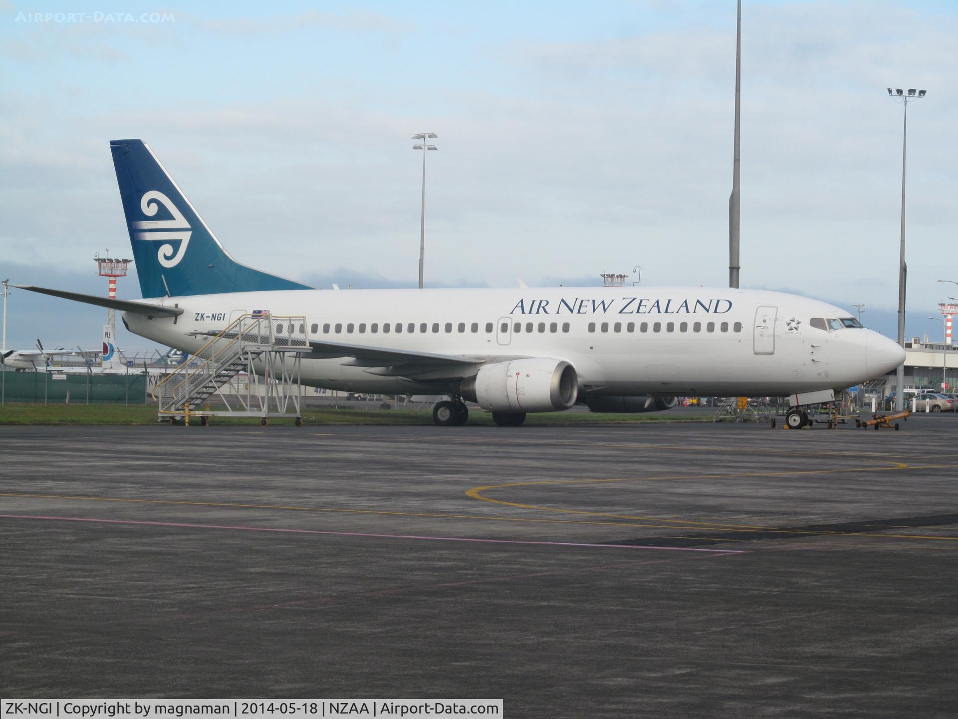 ZK-NGI, 1999 Boeing 737-319 C/N 25608, Not long before she goes for scrap or third world airline