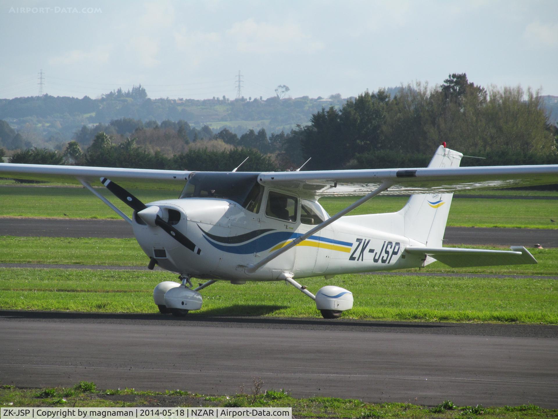 ZK-JSP, Cessna 172S C/N 172S8263, I think based here but in unusual spot