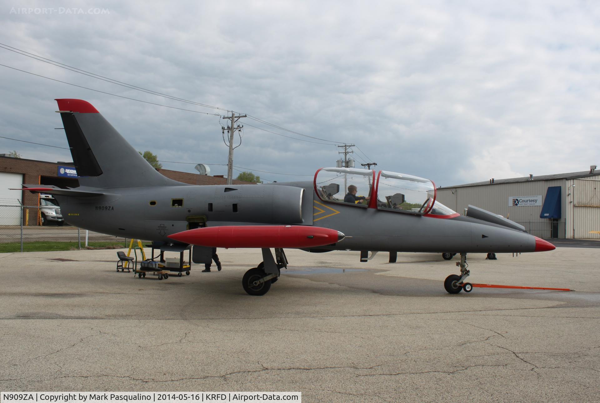 N909ZA, 1986 Aero L-39ZA Albatros C/N 633909, Aero L-39ZA