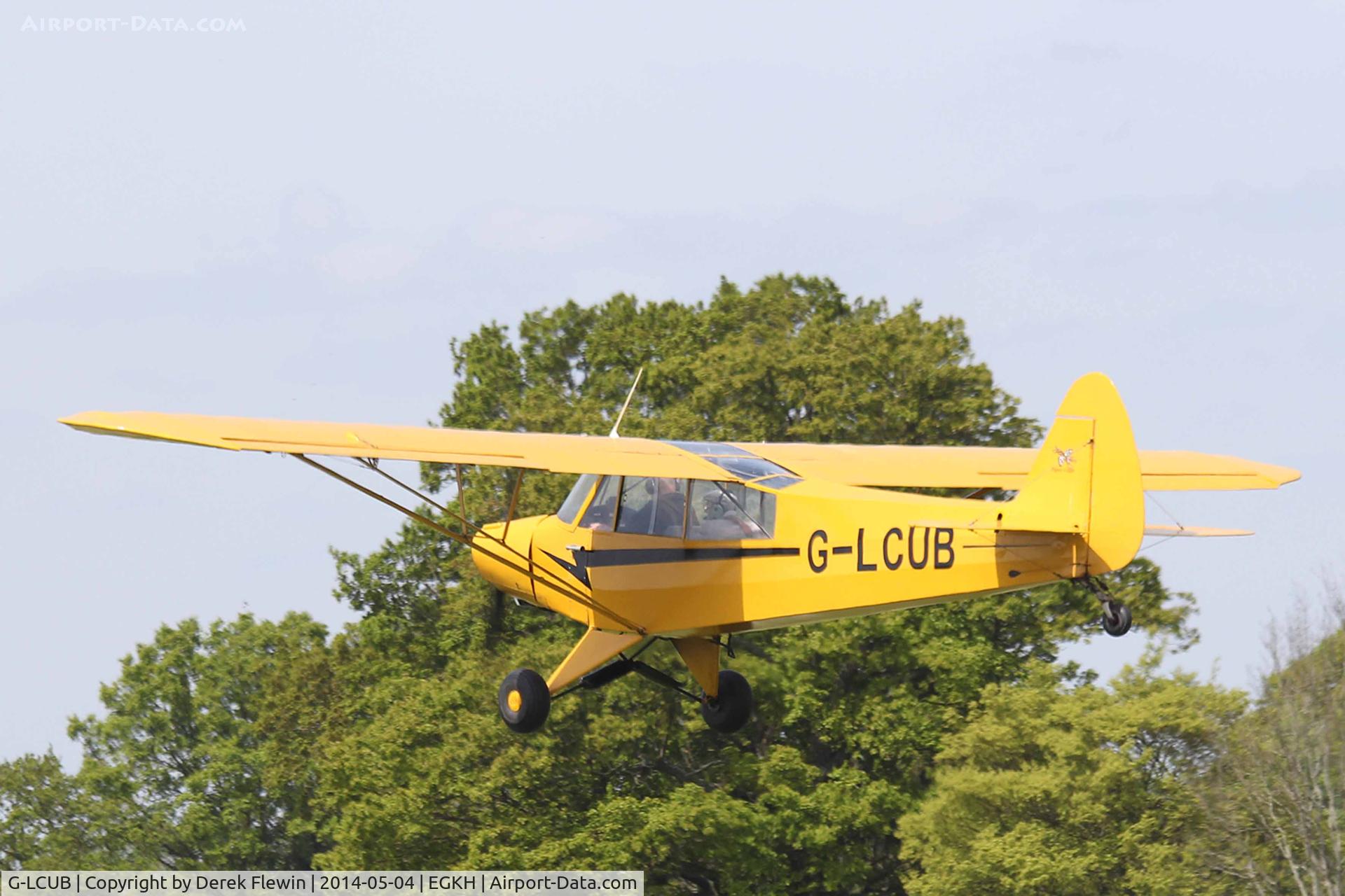 G-LCUB, 1959 Piper L-18C Super Cub (PA-18-95) C/N 18-1631, Seen departing runway 28 at EGKH.