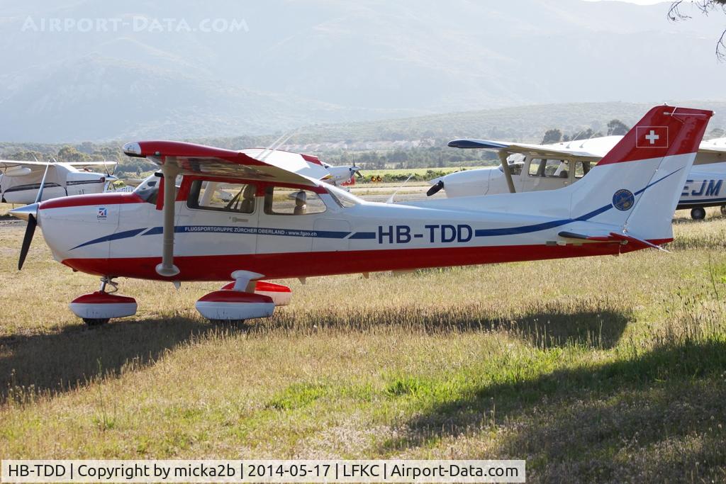 HB-TDD, 2013 Cessna 172S C/N 172S11323, Parked