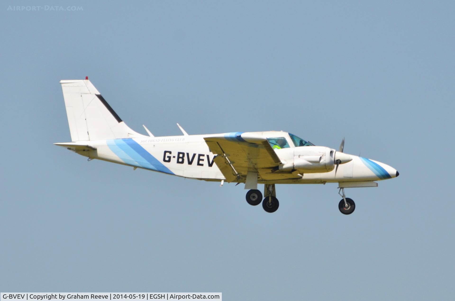 G-BVEV, 1972 Piper PA-34-200 Seneca C/N 34-7250316, About to land at Norwich.