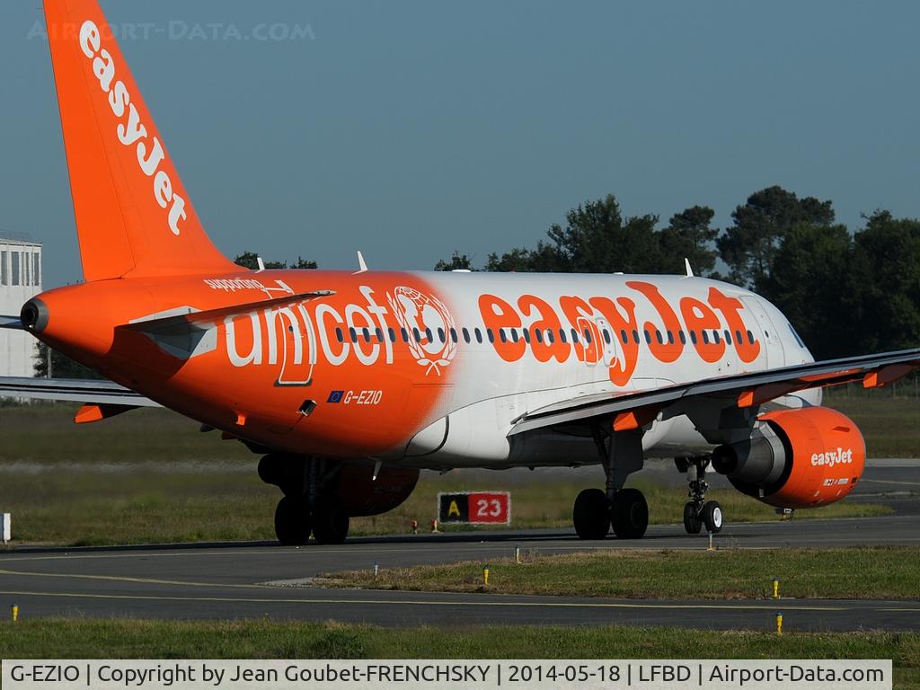 G-EZIO, 2005 Airbus A319-111 C/N 2512, UNICEF