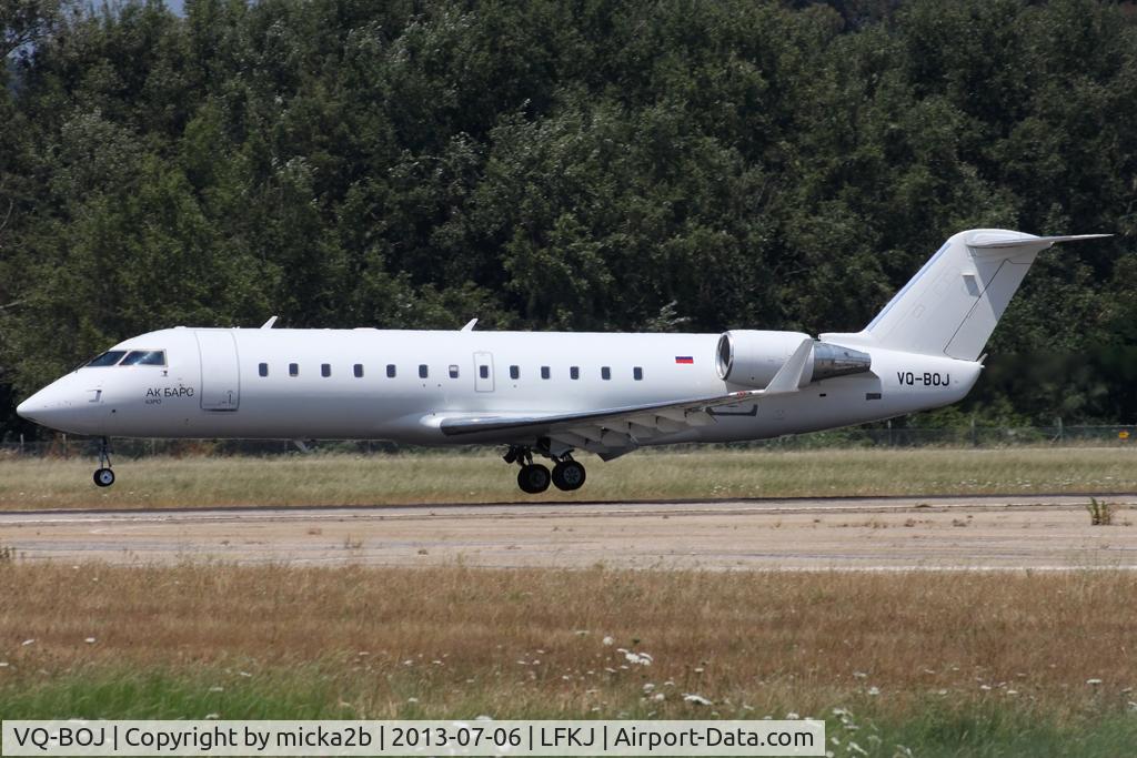 VQ-BOJ, 2003 Bombardier CRJ-200ER (CL-600-2B19) C/N 7740, Landing