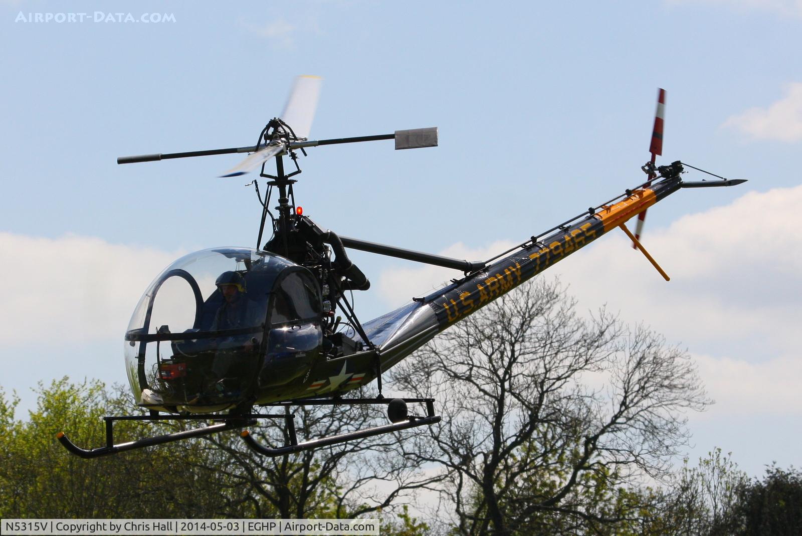 N5315V, 1956 Hiller UH-12C C/N 757, at the 2014 Microlight Trade Fair, Popham