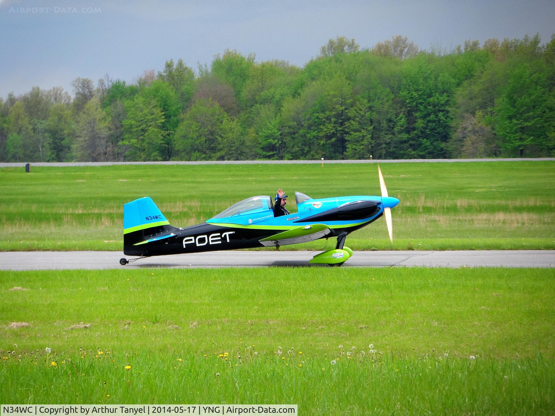 N34WC, 1991 Vans RV-3A C/N 811-4, Taxiing after performing @ the Youngstown Airshow