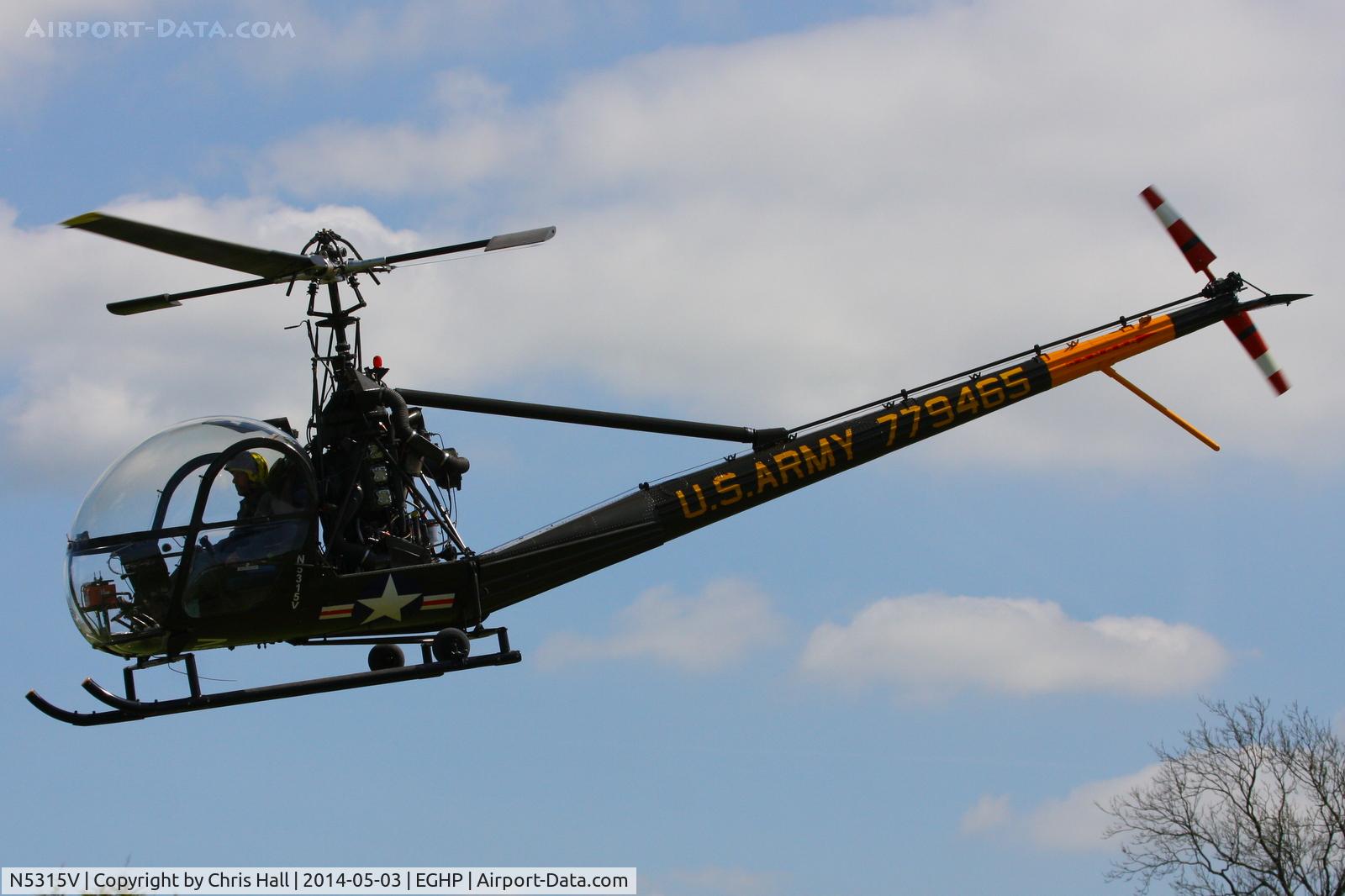 N5315V, 1956 Hiller UH-12C C/N 757, at the 2014 Microlight Trade Fair, Popham
