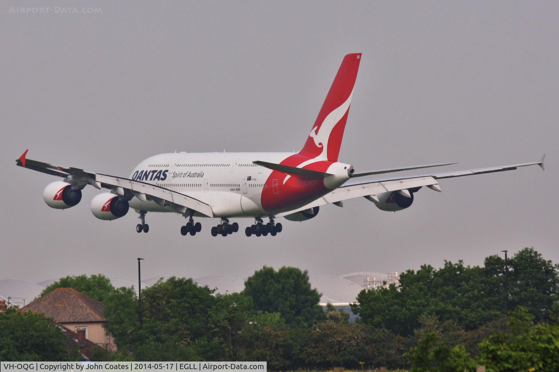 VH-OQG, 2009 Airbus A380-842 C/N 047, Spotters paradise