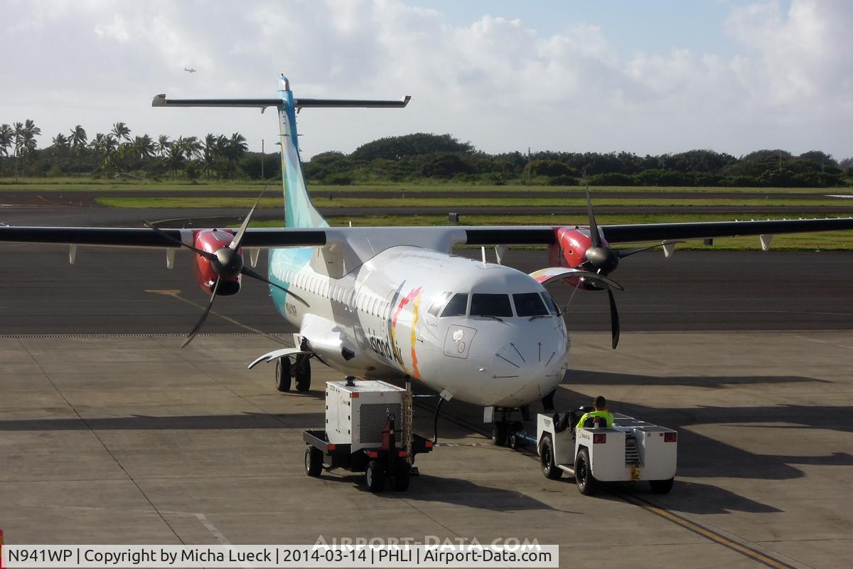 N941WP, 1993 ATR 72-212 C/N 349, At Lihue