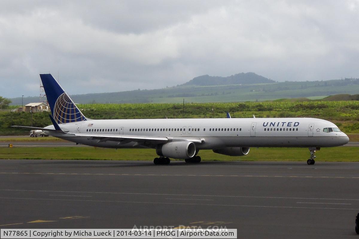 N77865, 2002 Boeing 757-33N C/N 32589, At Kahului