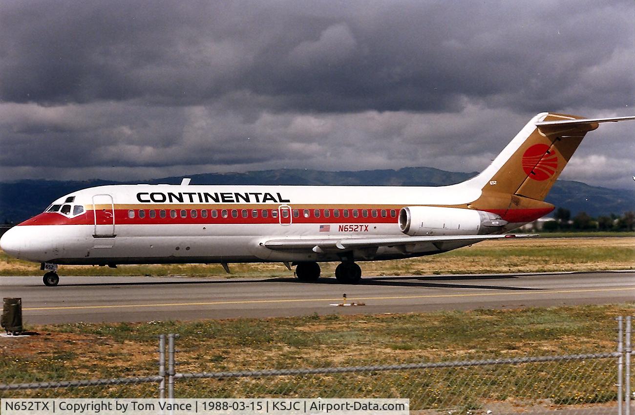 N652TX, 1966 Douglas DC-9-14 C/N 45715, DC-9-14 arriving at San Jose from Denver Stapleton Mar 1988
