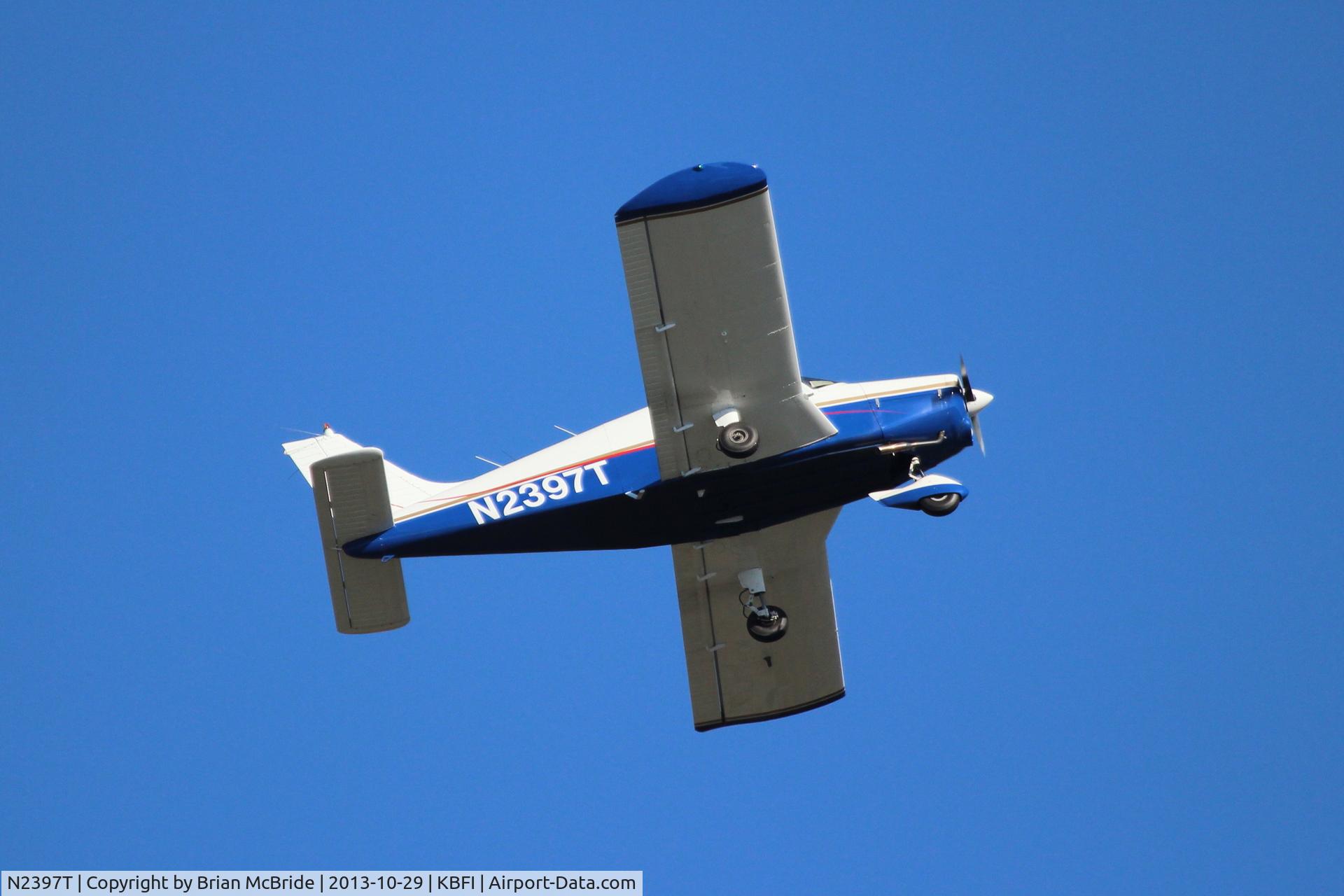 N2397T, 1971 Piper PA-28-140 Cherokee C/N 28-7225070, Piper PA-28-140. N2397T cn 28-7225070. Newman Air Llc. Seattle - Boeing Field King County International (BFI KBFI). Image © Brian McBride. 29 October 2013