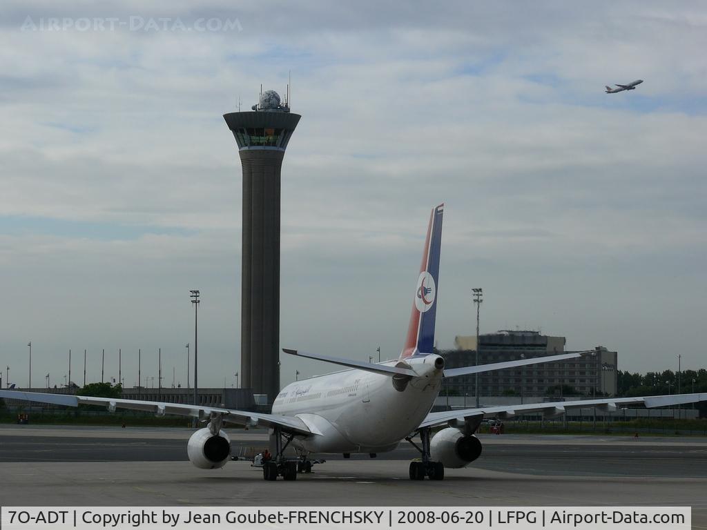 7O-ADT, 2004 Airbus A330-243 C/N 632, Yemenia at CDG T1
