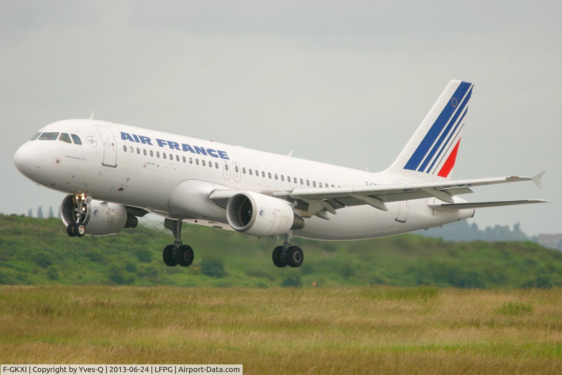 F-GKXI, 2003 Airbus A320-214 C/N 1949, Airbus A320-214, On final Rwy 26L, Roissy Charles De Gaulle Airport (LFPG-CDG)