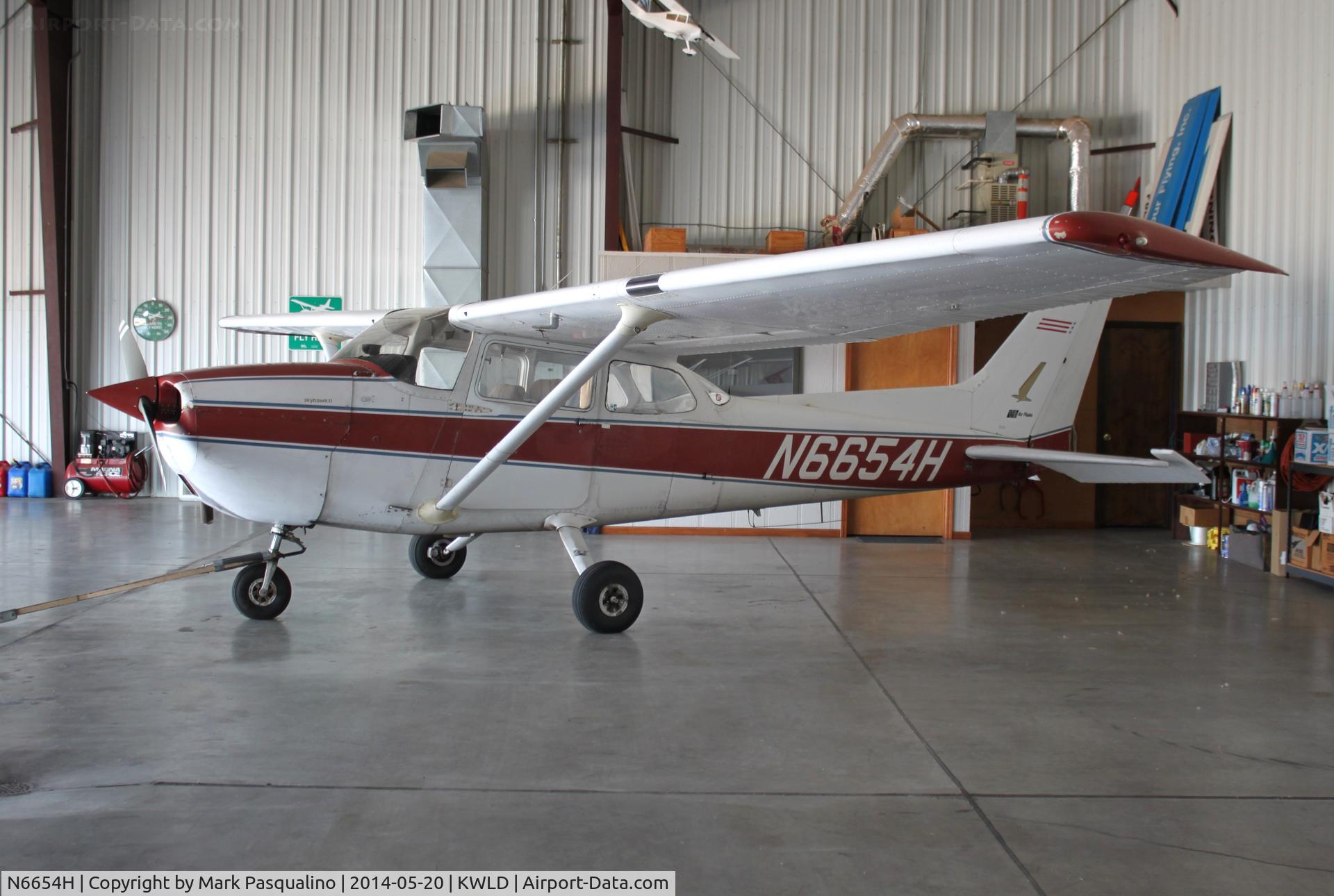N6654H, 1975 Cessna 172M C/N 17265525, Cessna 172M