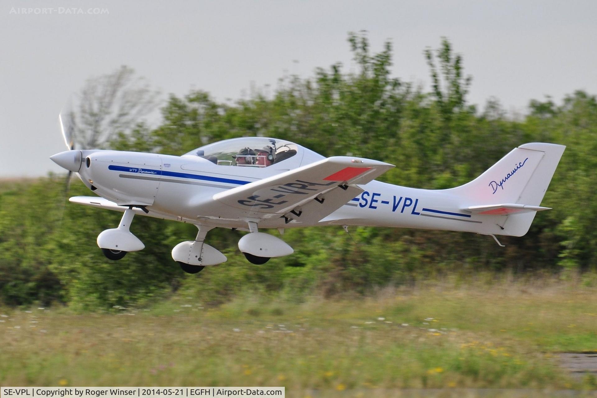 SE-VPL, 2007 Aerospool WT-9 Dynamic C/N DY210/2007, Visiting Aerospool Dynamic departing Runway 22.