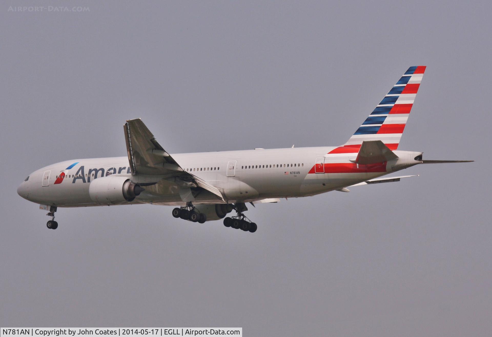 N781AN, 2000 Boeing 777-223 C/N 29586, Arriving 27L