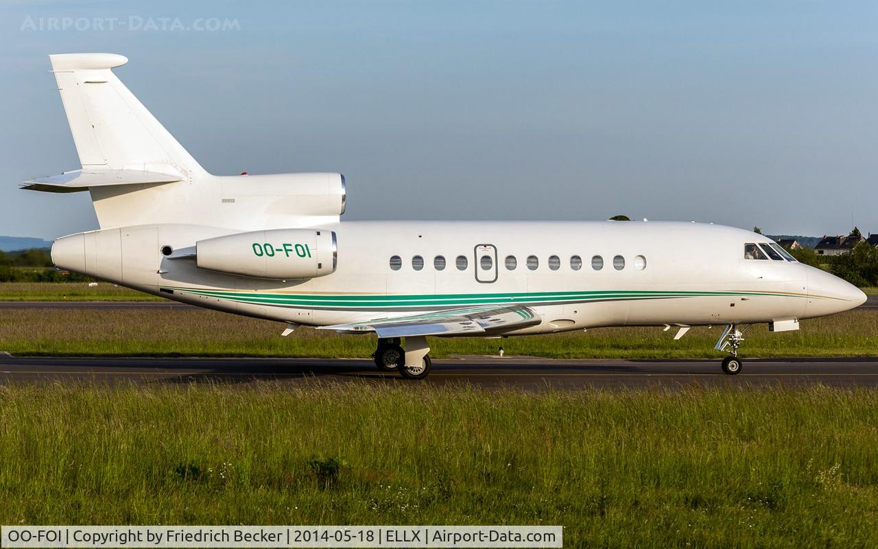 OO-FOI, 2004 Dassault Falcon 900EX C/N 121, taxying to the active