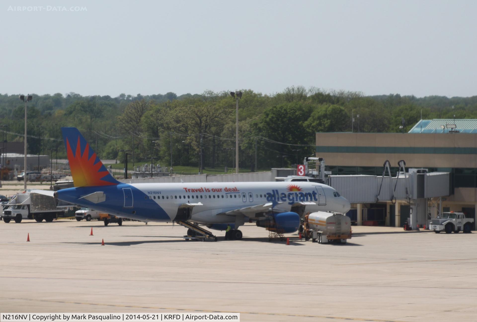 N216NV, 2000 Airbus A320-214 C/N 1318, Airbus A320