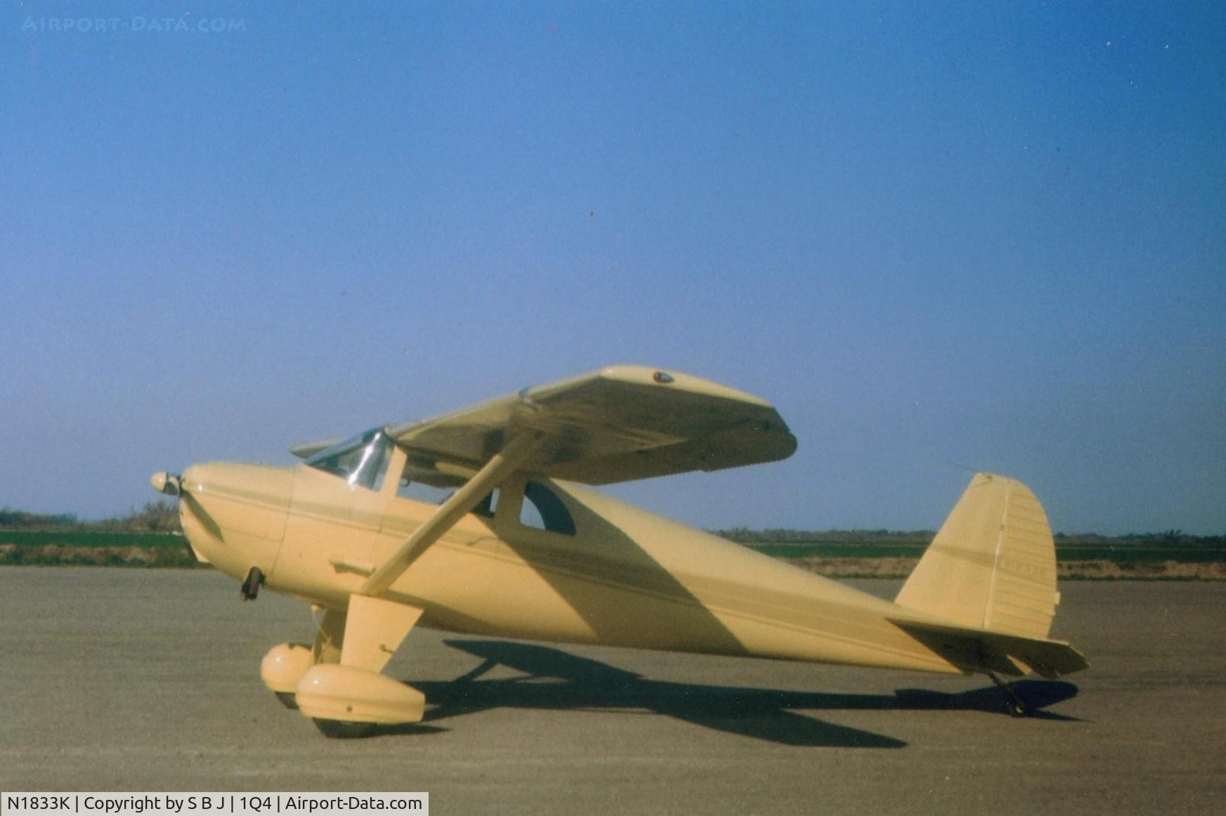 N1833K, 1946 Luscombe 8E Silvaire C/N 4560, 33K when it had a little different paint job! Around 1976 when I owned it.