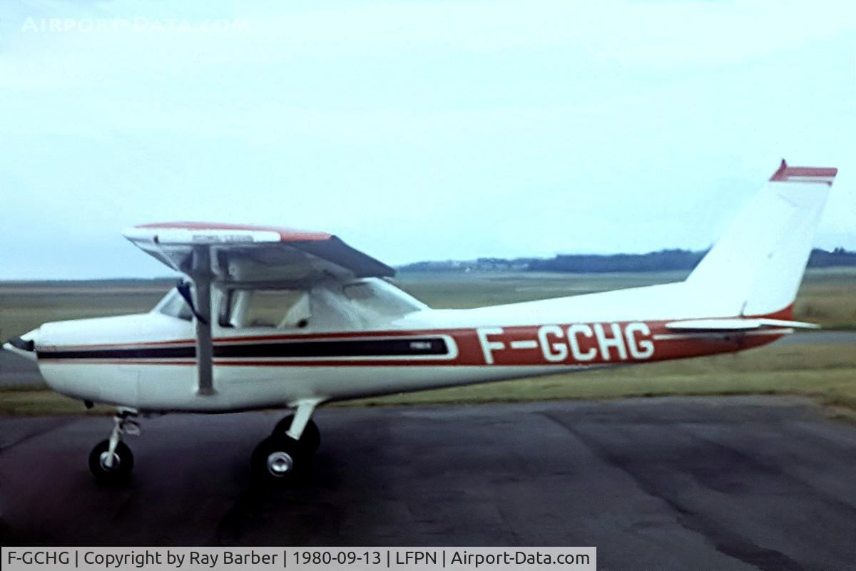F-GCHG, Reims F152 C/N 1687, R/Cessna F.152 [1687] Toussus Le Noble~F 13/09/1980. From a slide.