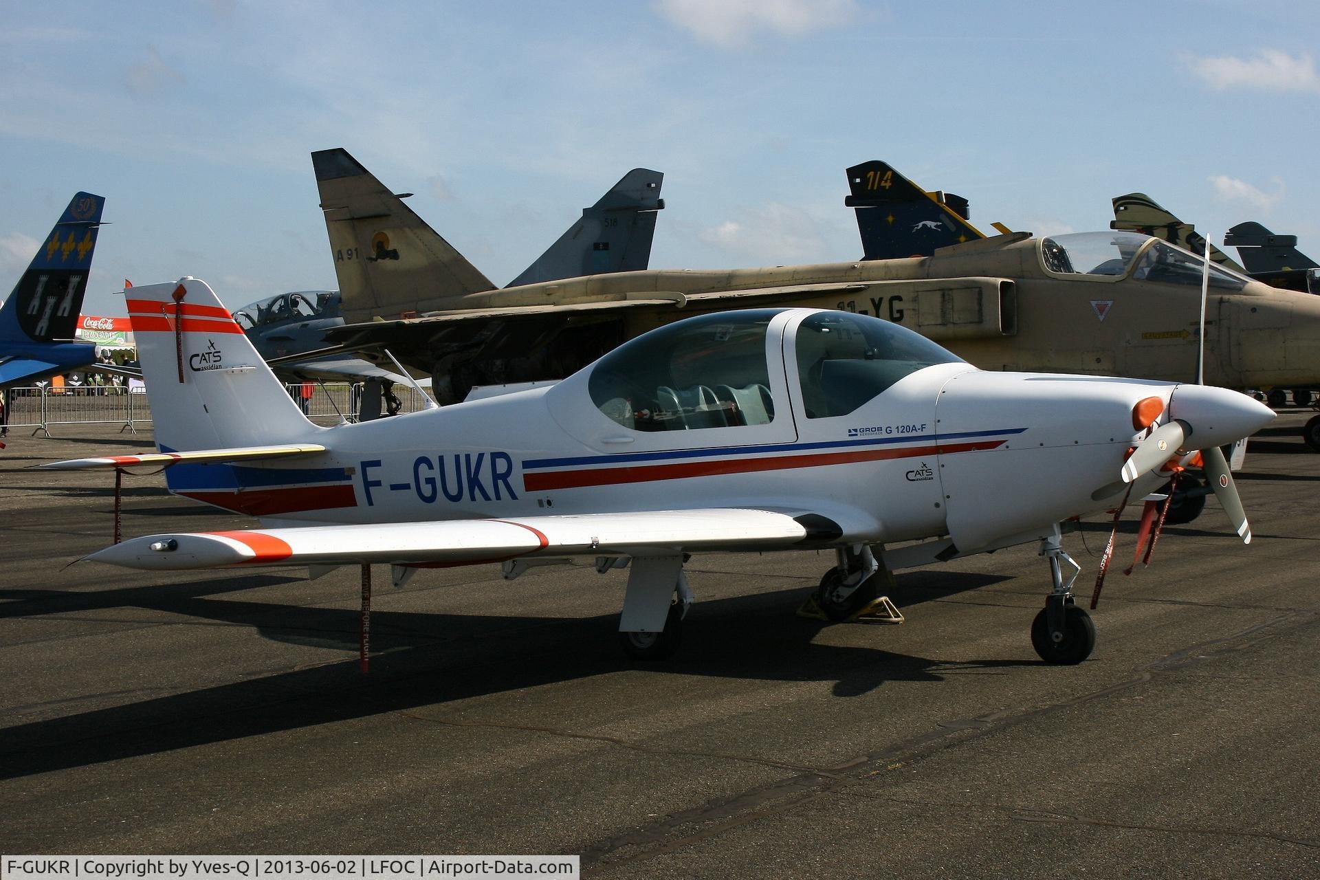 F-GUKR, Grob G-120A-F C/N 85051, Grob G-120A-F, Static display, Chateaudun Air Base 279 (LFOC) open day 2013