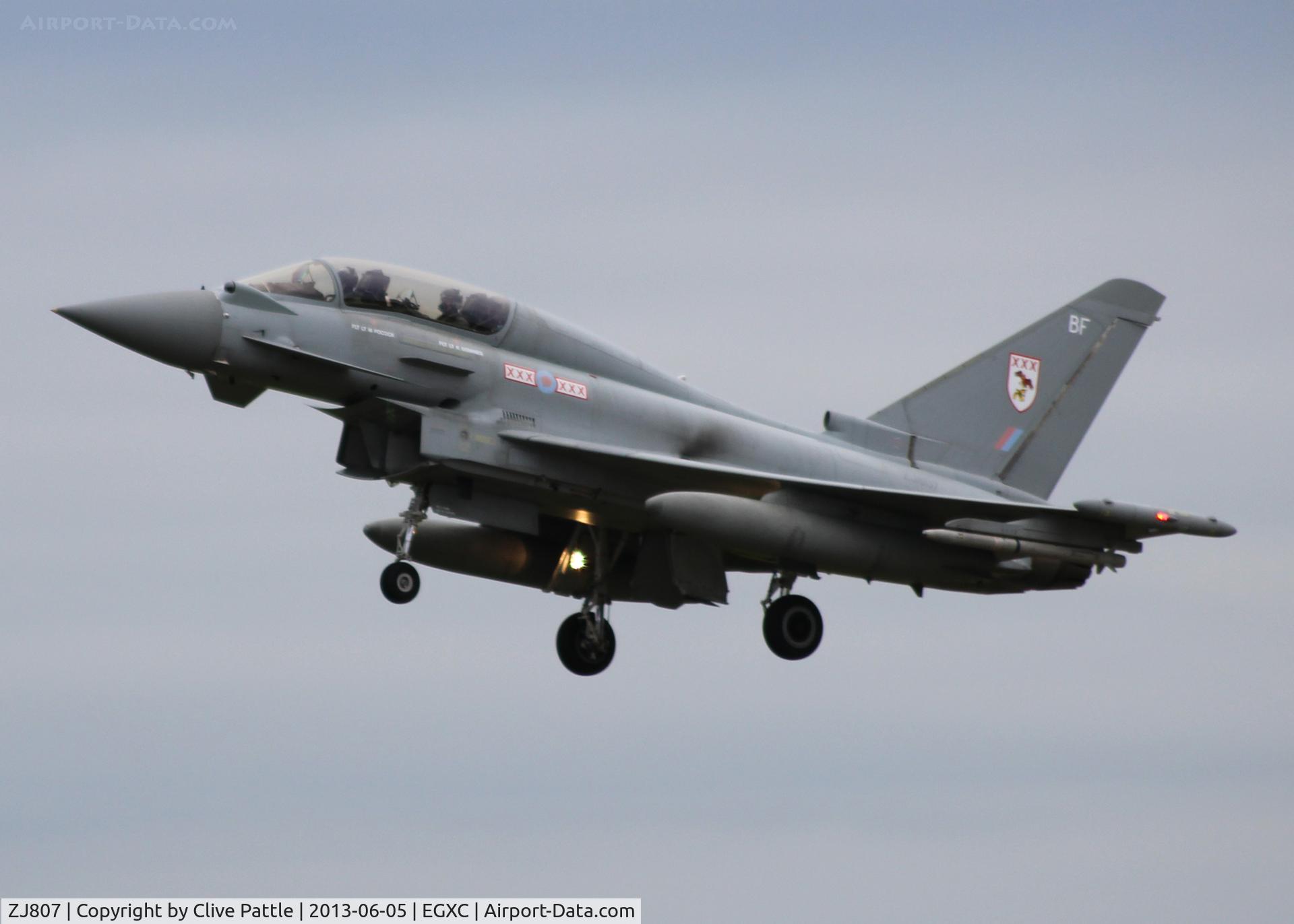 ZJ807, 2004 Eurofighter EF-2000 Typhoon T1 C/N 0025/BT008, ZJ807 coded BF of 29 Sqn RAF landing at Coningsby