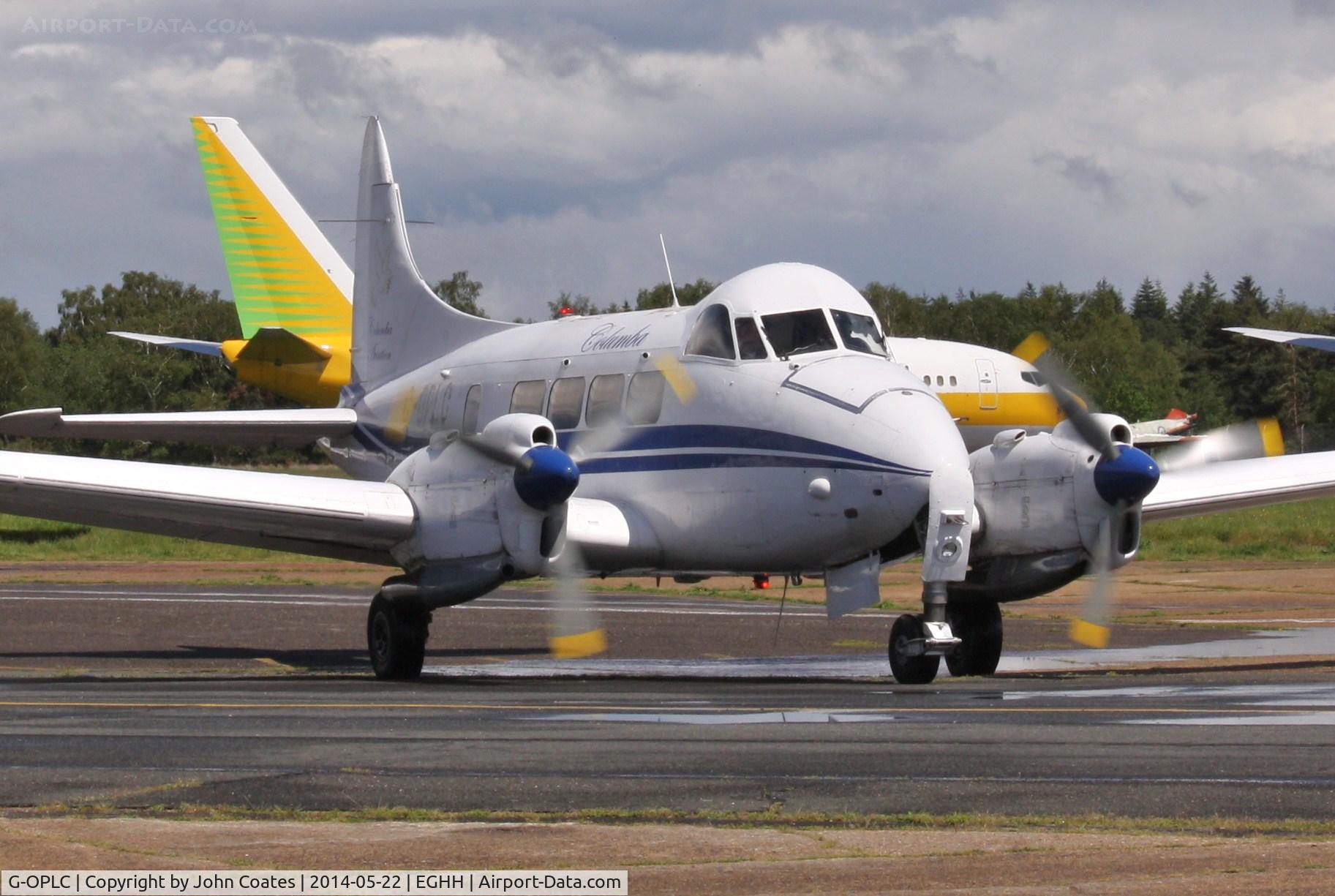 G-OPLC, 1948 De Havilland DH-104 Dove 8 C/N 04212, Taxiing