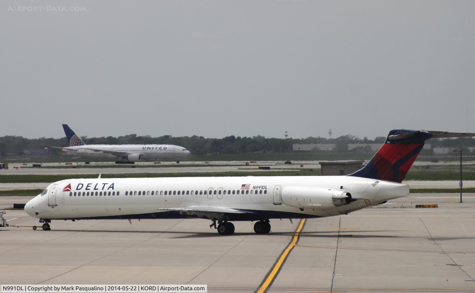 N991DL, 1991 McDonnell Douglas MD-88 C/N 53343, MD-88