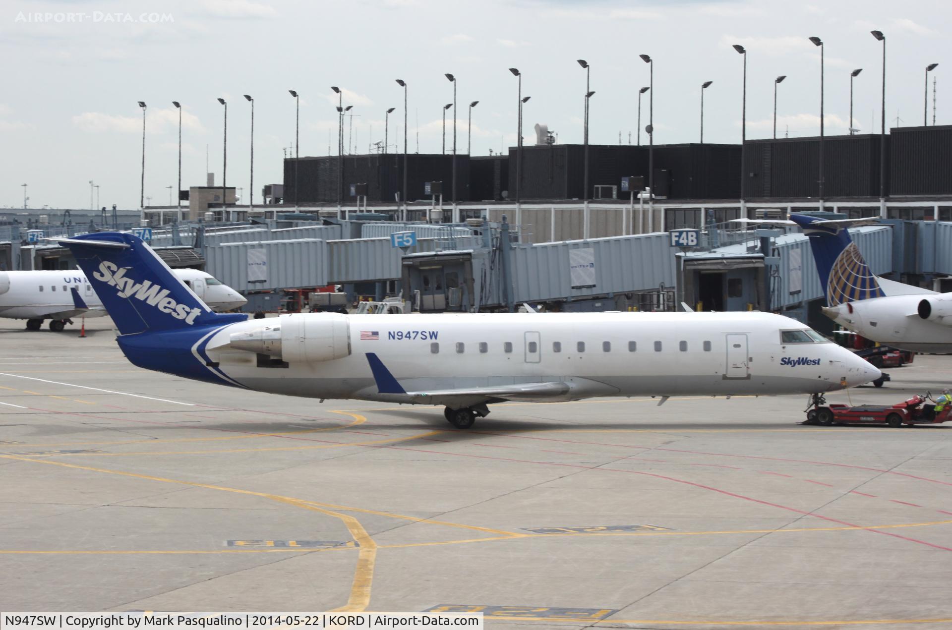 N947SW, 2003 Bombardier CRJ-200LR (CL-600-2B19) C/N 7786, CL-600-2B19