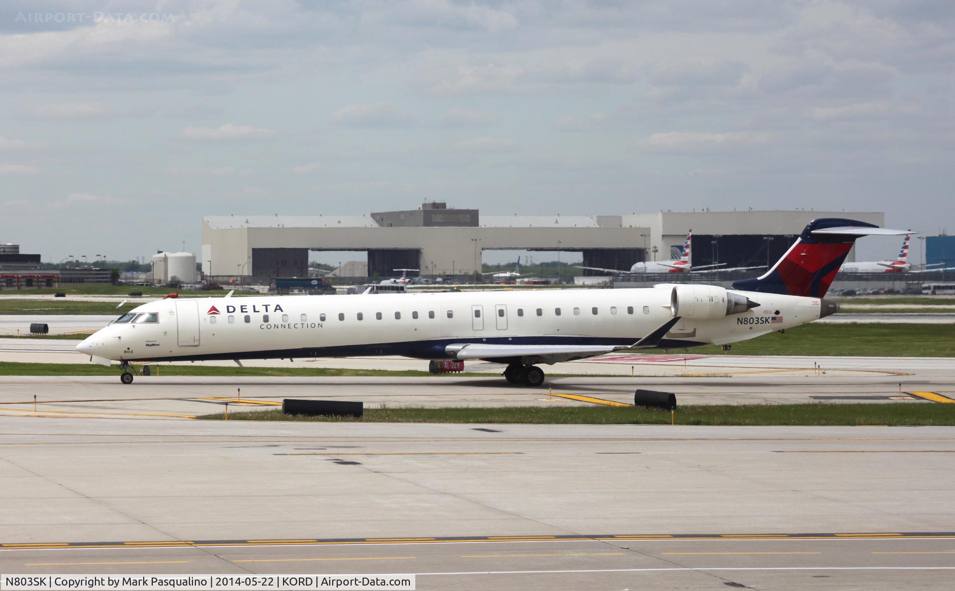 N803SK, 2006 Bombardier CRJ-900ER (CL-600-2D24) C/N 15062, CL600-2D24