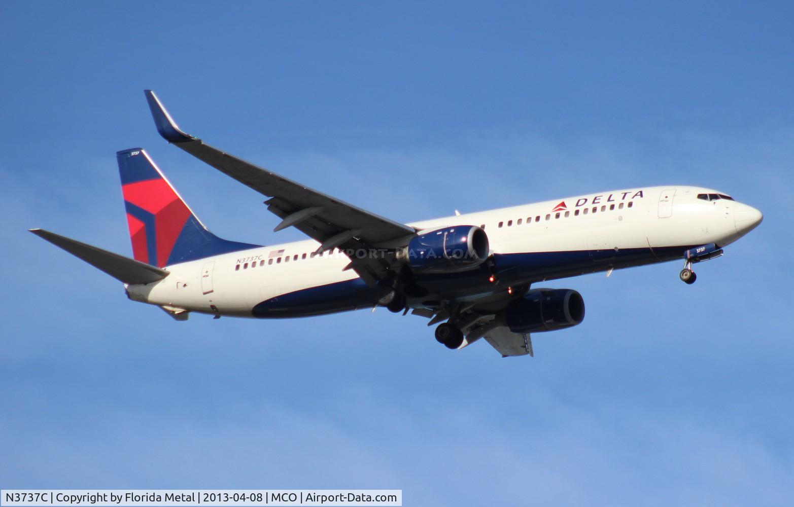 N3737C, 2000 Boeing 737-832 C/N 30799, Delta 737-800
