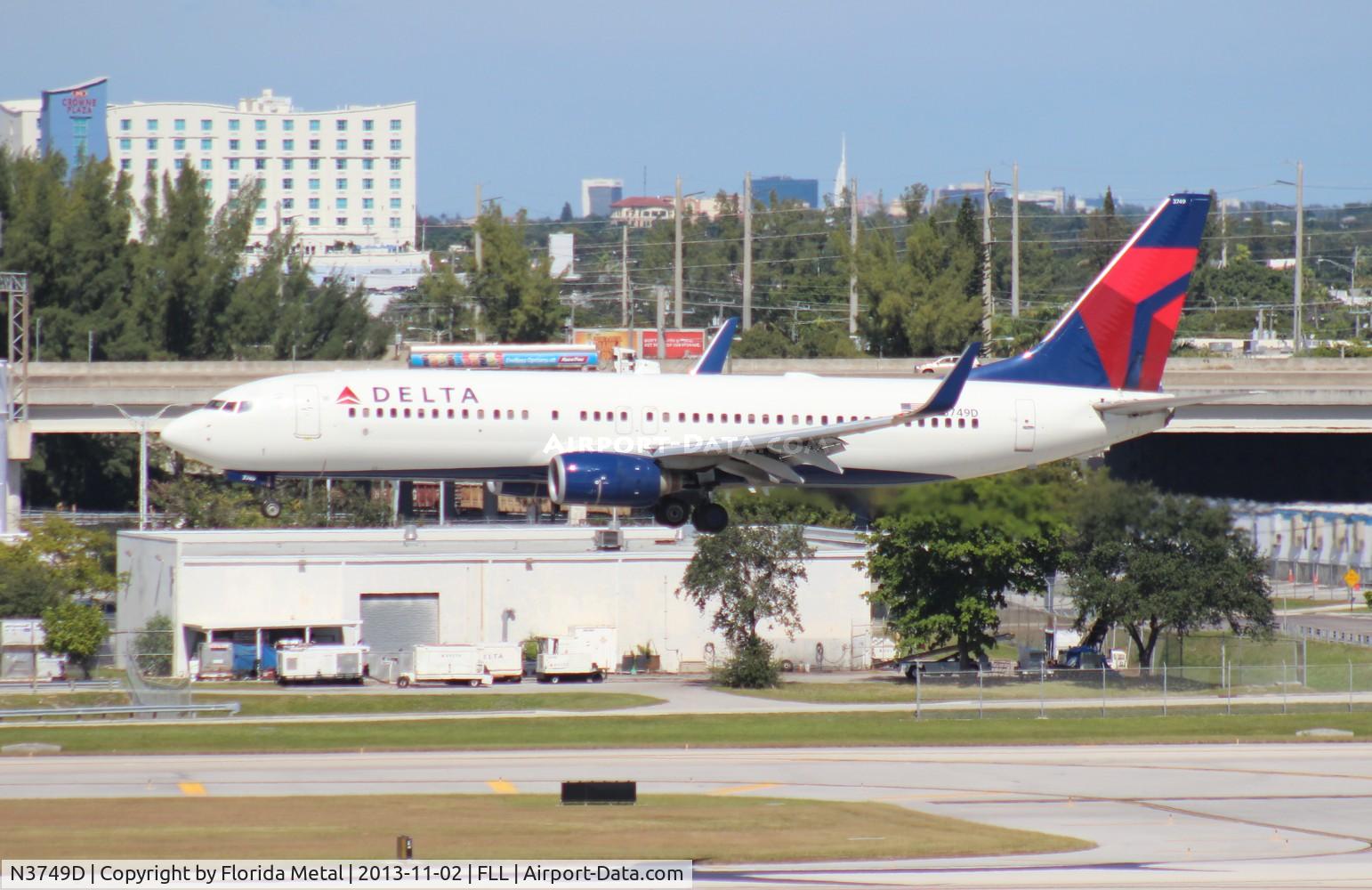 N3749D, 2001 Boeing 737-832 C/N 30490, Delta 737-800