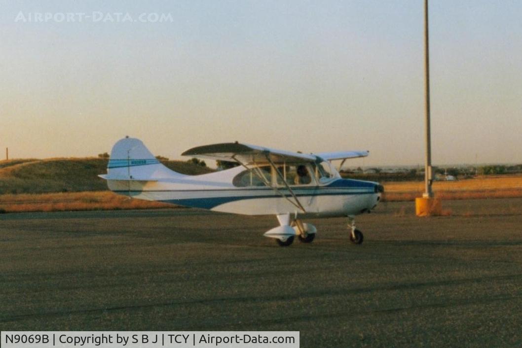 N9069B, 1958 Champion 7FC C/N 7FC-153, 69B looking a little better (after recover).Taken at Tracy airport in calif.