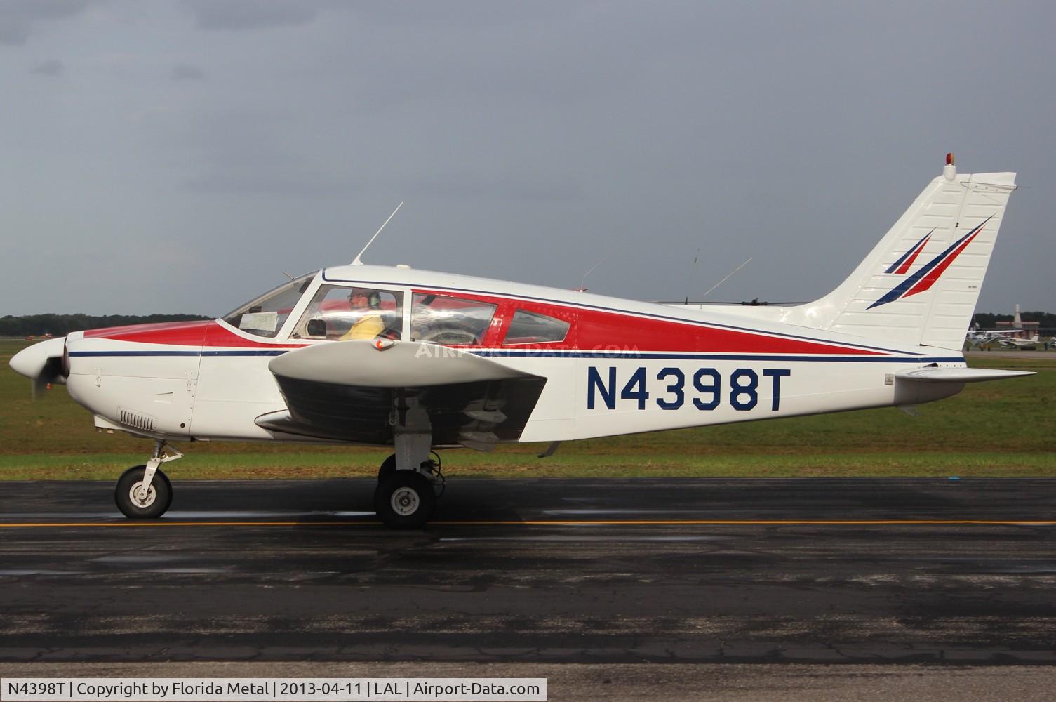 N4398T, 1972 Piper PA-28-180 C/N 28-7205158, Piper PA-28-180 at Sun N Fun