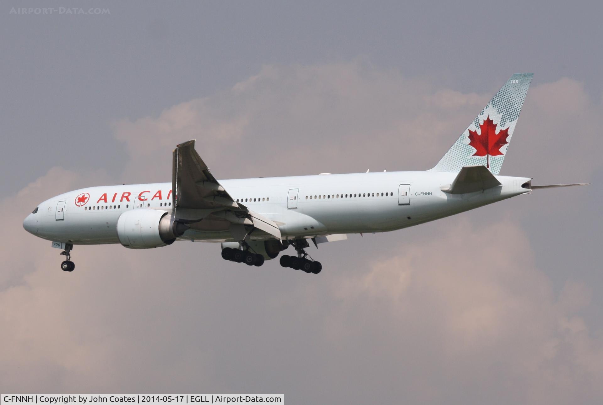 C-FNNH, 2008 Boeing 777-233/LR C/N 35247, Arriving 27L