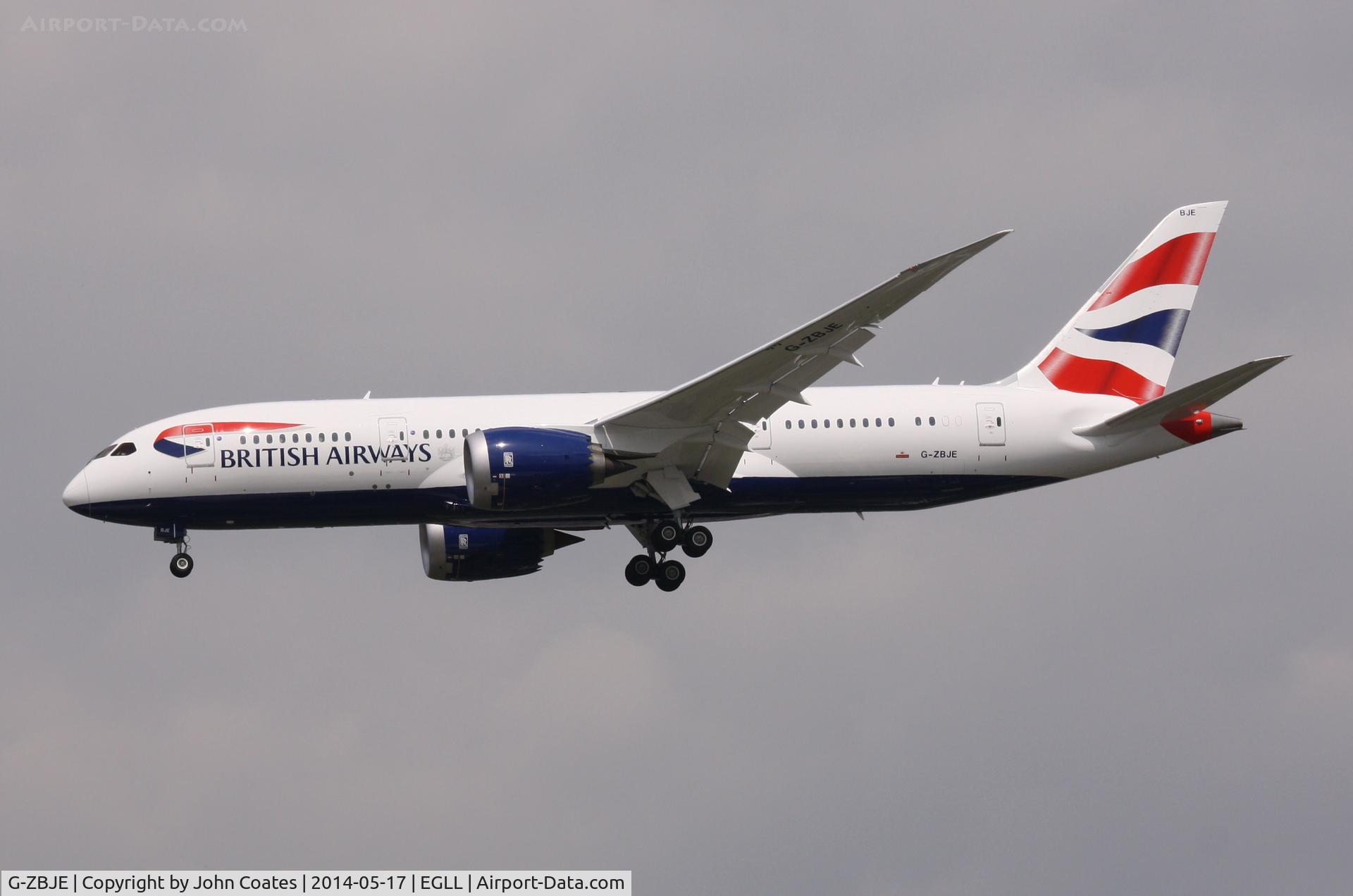 G-ZBJE, 2013 Boeing 787-8 Dreamliner C/N 38612, Arriving on delivery