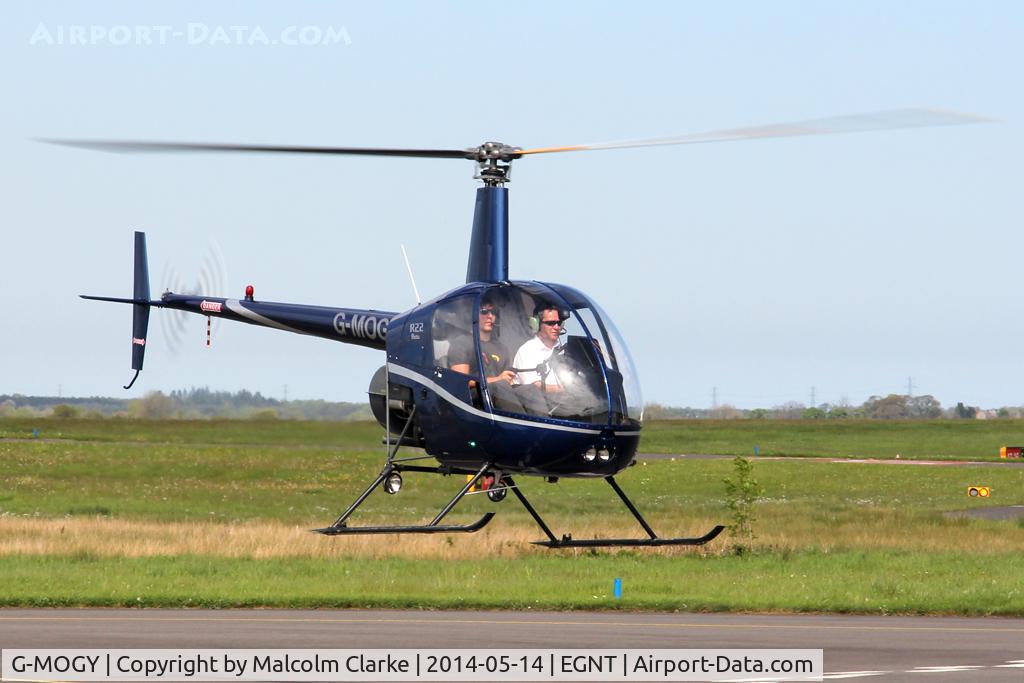 G-MOGY, 1988 Robinson R22 Beta C/N 0899, Robinson R22 Beta, Newcastle Airport, May 2014.