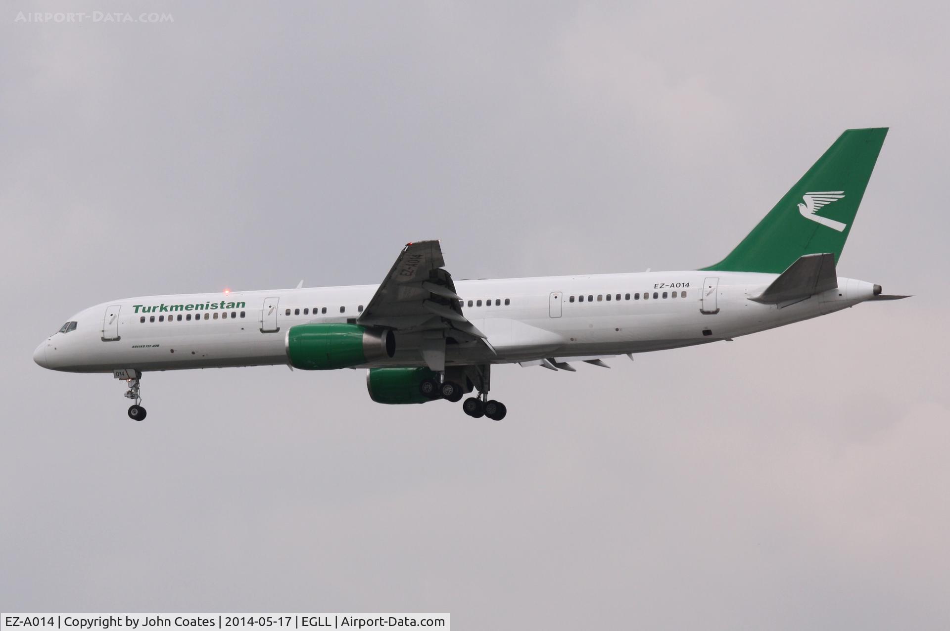 EZ-A014, 2001 Boeing 757-22K C/N 30863, Arriving 27L