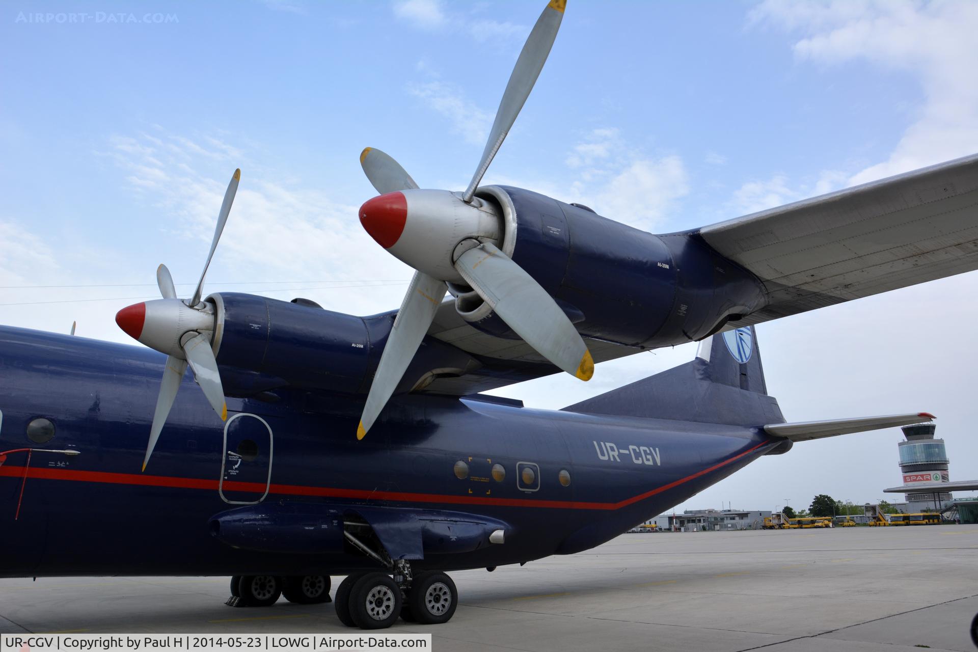 UR-CGV, 1966 Antonov An-12BP C/N 6344610, An-12, right wing, Propellers