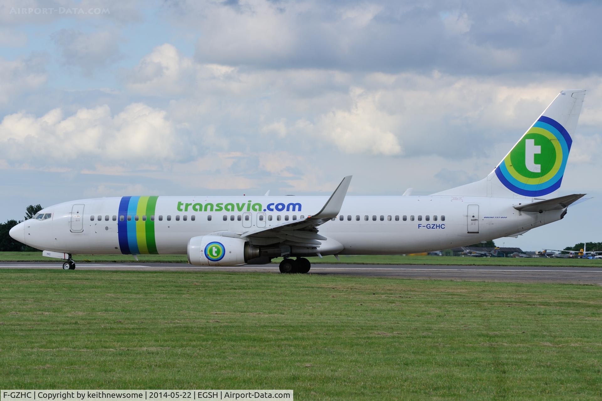 F-GZHC, 2008 Boeing 737-8K2 C/N 29651, Leaving following maintenance.