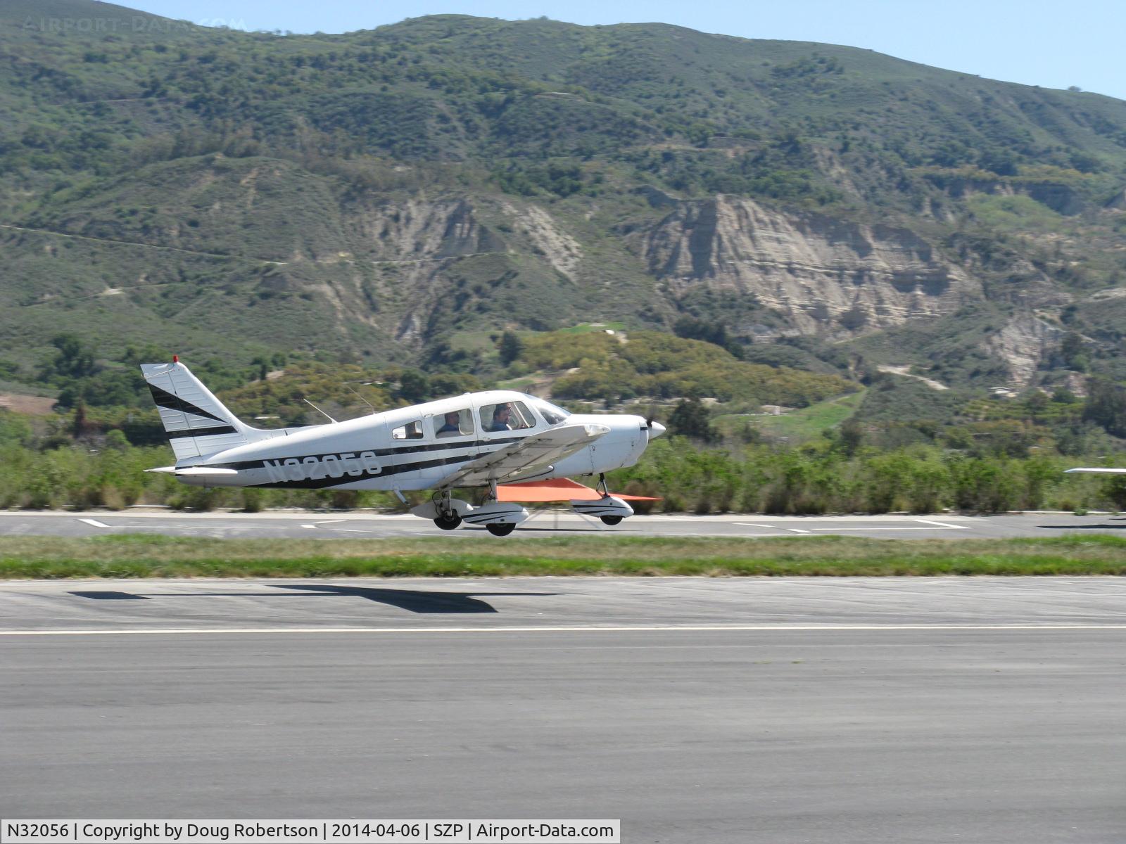 N32056, 1974 Piper PA-28-151 Cherokee Warrior C/N 28-7515056, 1974 Piper PA-28-151 WARRIOR, Lycoming O-320-E2D 150 Hp, takeoff Rwy 22