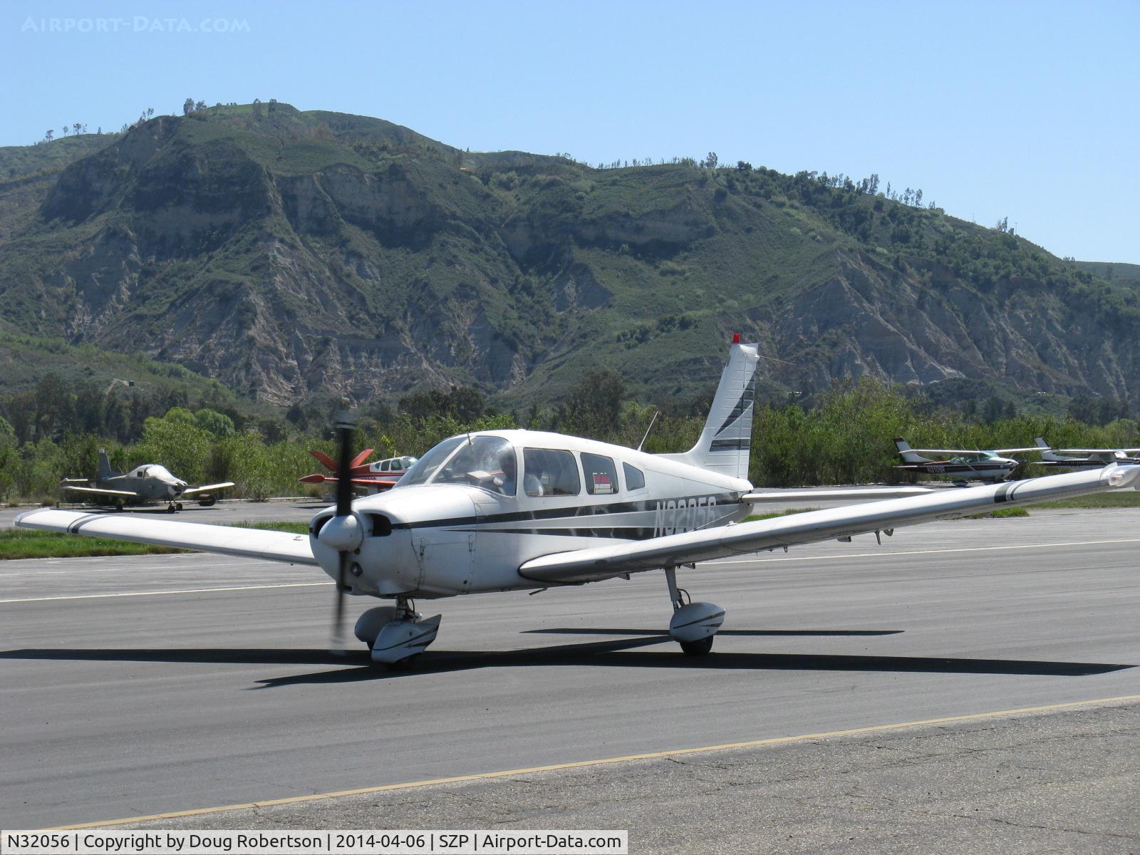 N32056, 1974 Piper PA-28-151 Cherokee Warrior C/N 28-7515056, 1974 Piper PA-28-151 WARRIOR, Lycoming O-320-E2D 150 Hp, taxi