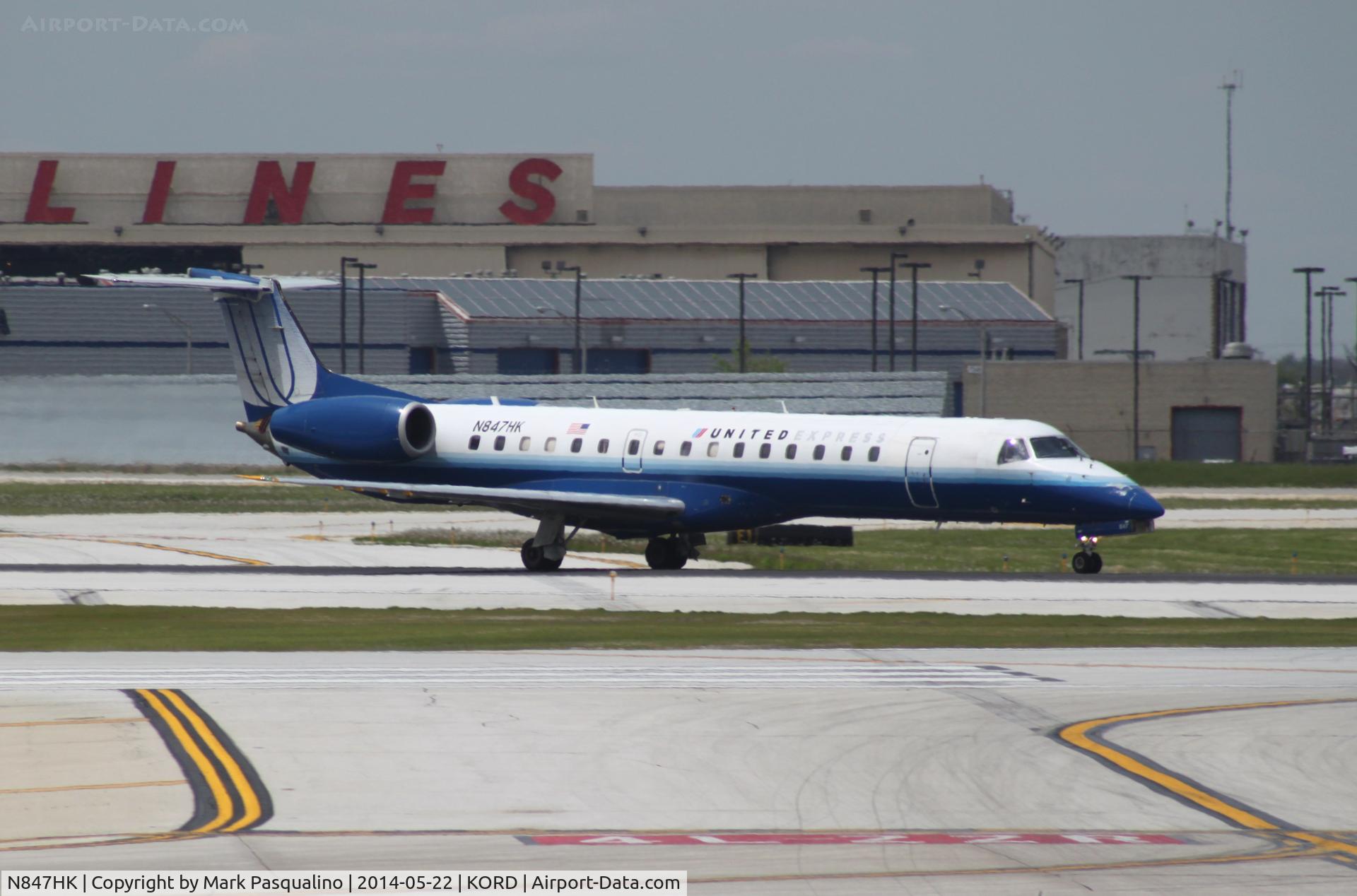 N847HK, 2004 Embraer ERJ-145LR (EMB-145LR) C/N 14500857, EMB-145LR