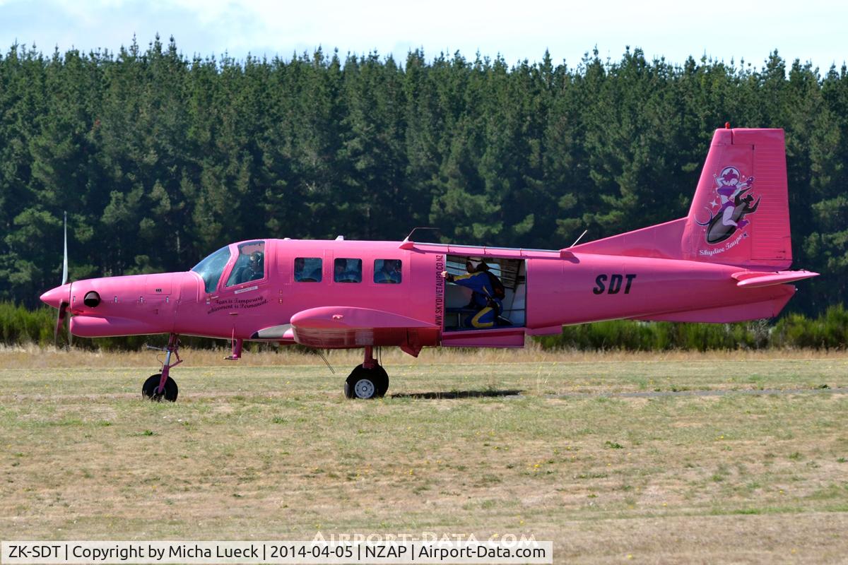 ZK-SDT, 2002 Pacific Aerospace 750XL C/N 34, At Taupo