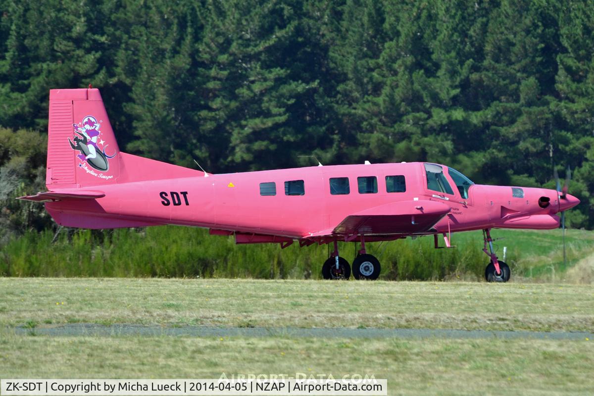 ZK-SDT, 2002 Pacific Aerospace 750XL C/N 34, At Taupo