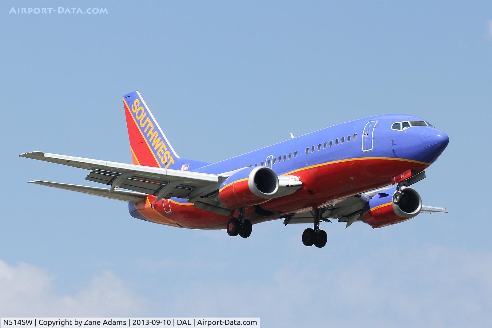 N514SW, 1991 Boeing 737-5H4 C/N 25153, Landing at Dallas Love Field