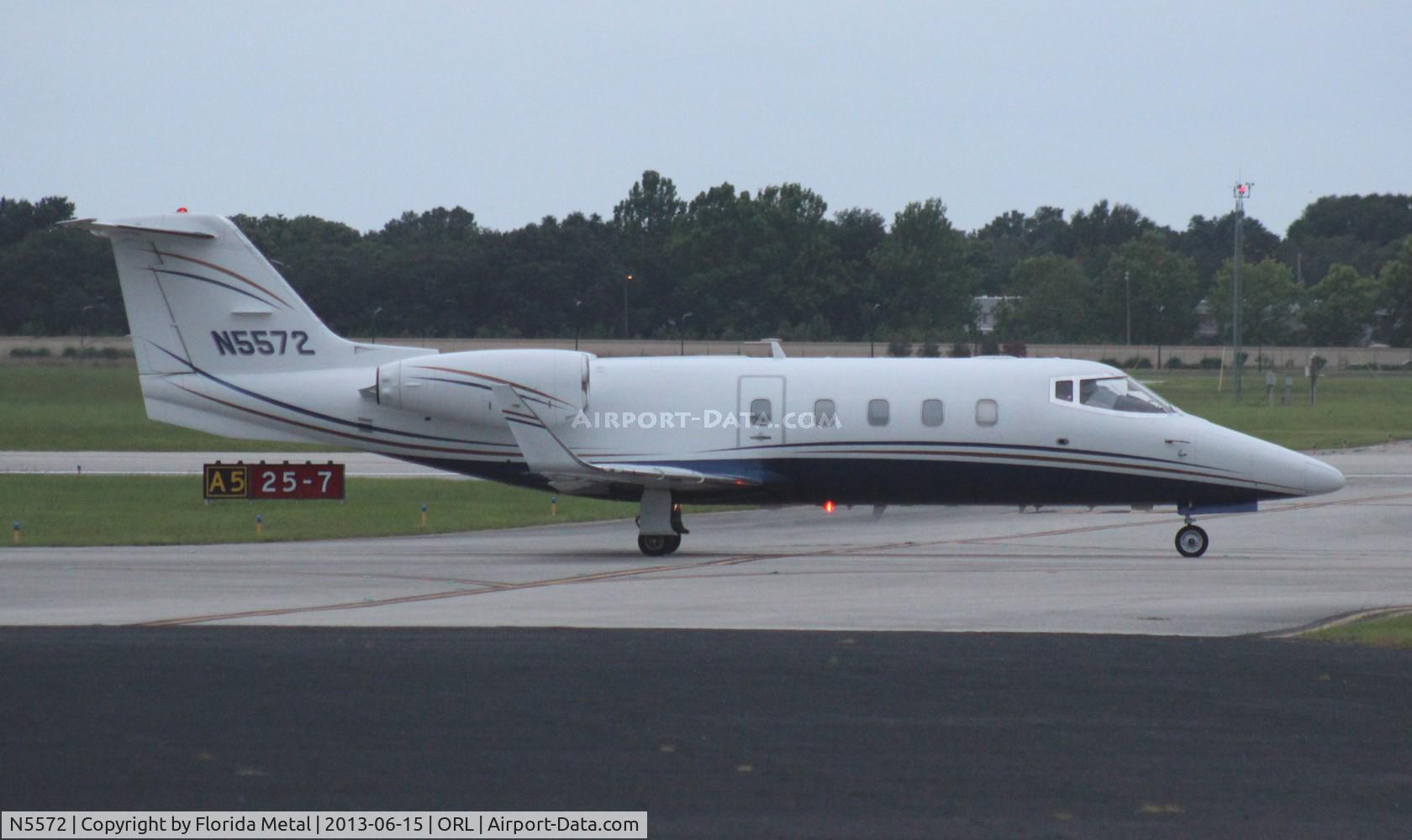 N5572, 1982 Gates Learjet 55 C/N 072, Lear 55
