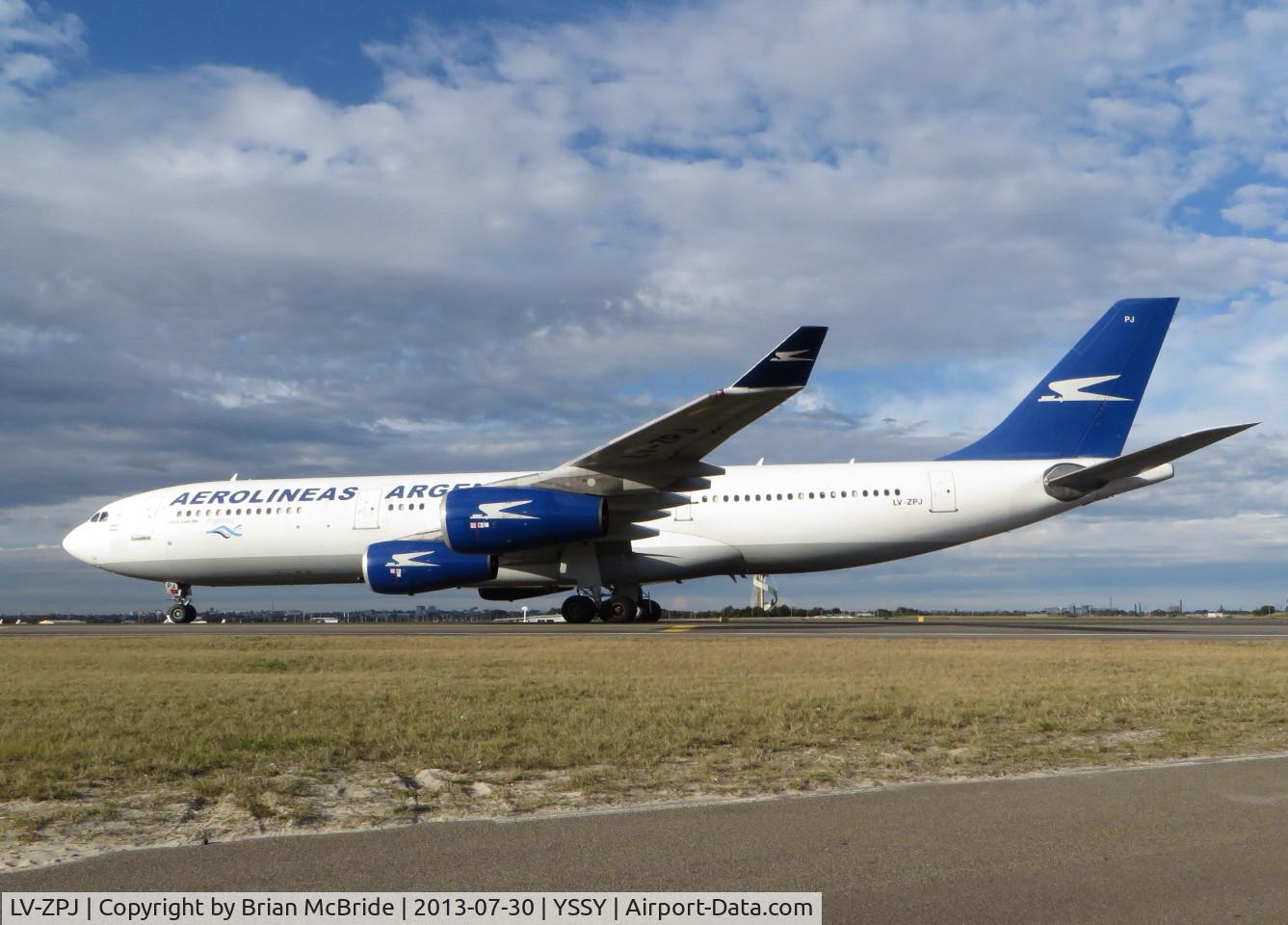 LV-ZPJ, 1994 Airbus A340-211 C/N 074, Aerolineas Argentinas. A340-211. LV-ZPJ cn 074. Sydney - Kingsford Smith International (Mascot) (SYD YSSY). Image © Brian McBride. 30 July 2013