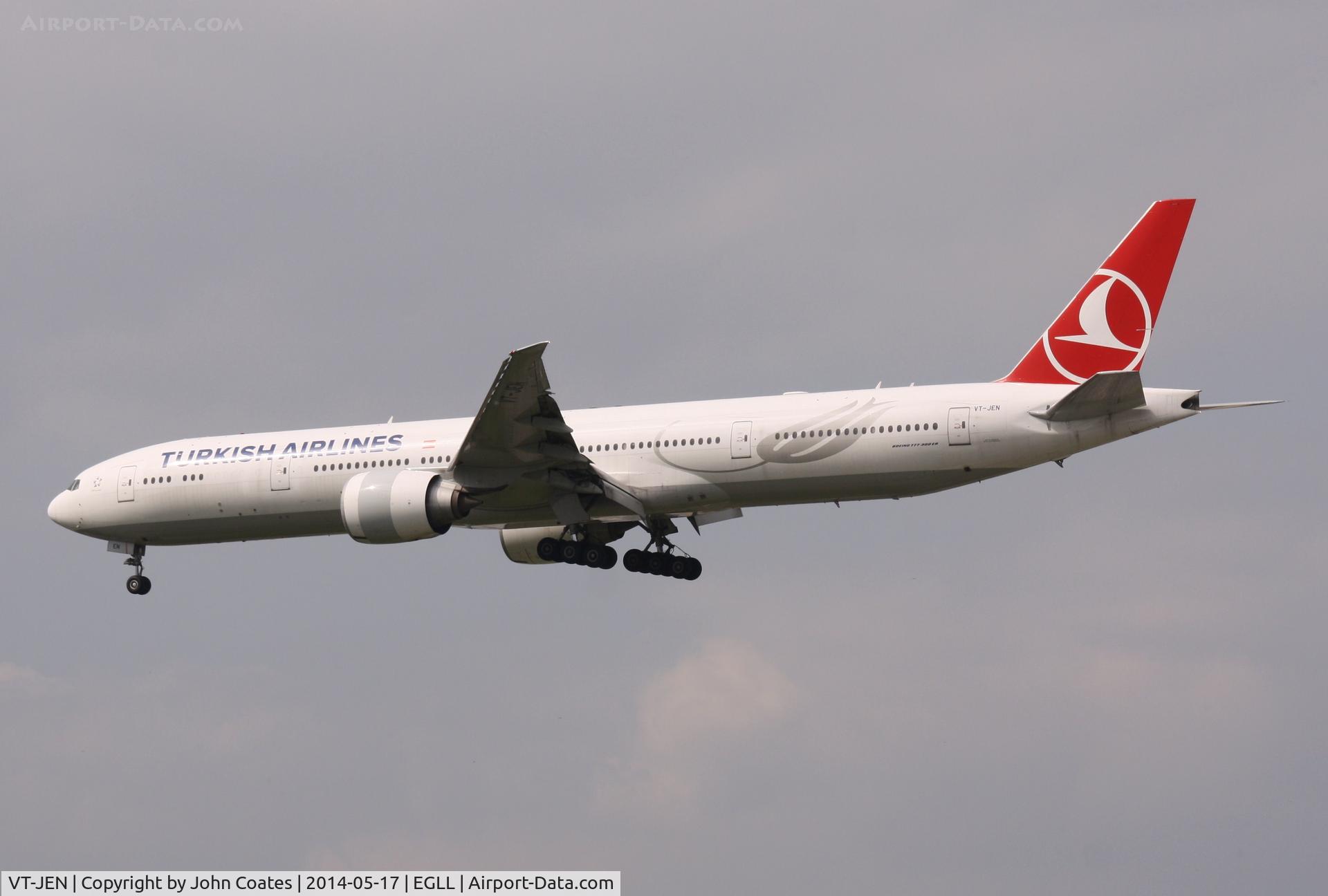 VT-JEN, 2007 Boeing 777-35R/ER C/N 35157, Arriving 27L